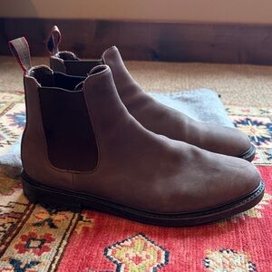 Men's Allen Edmonds Brown Suede Chelsea Boots - 12